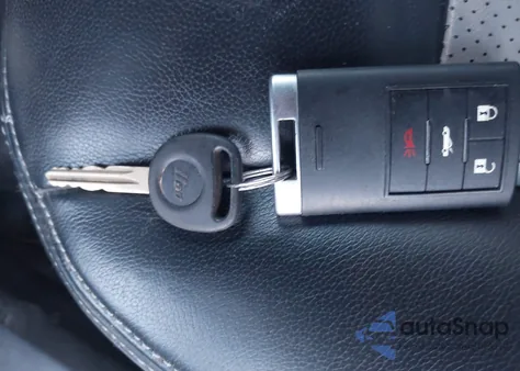 2005 Chevrolet Corvette из США, поврежденный, VIN 1G1YY24U655120912